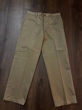 Dockers Men's Khaki Straight-Leg Chinos - Tan